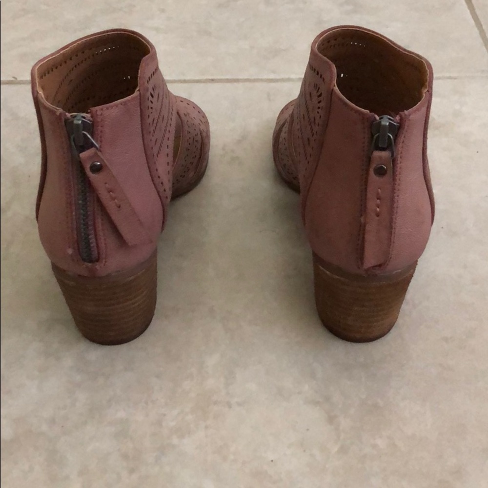 ModCloth Booties - Picture 3 of 5